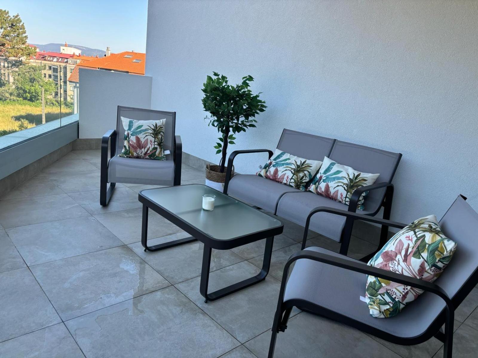 Galiciaguesthome-rosalia De Castro-silgar