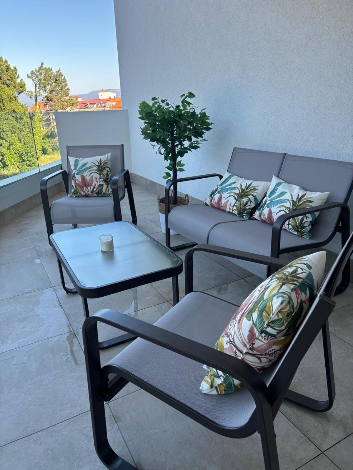 Apartment Galiciaguesthome-rosalia De Castro-silgar