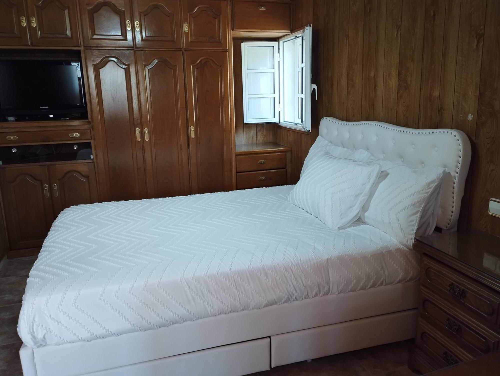 Holiday home Arrullos Do Regato