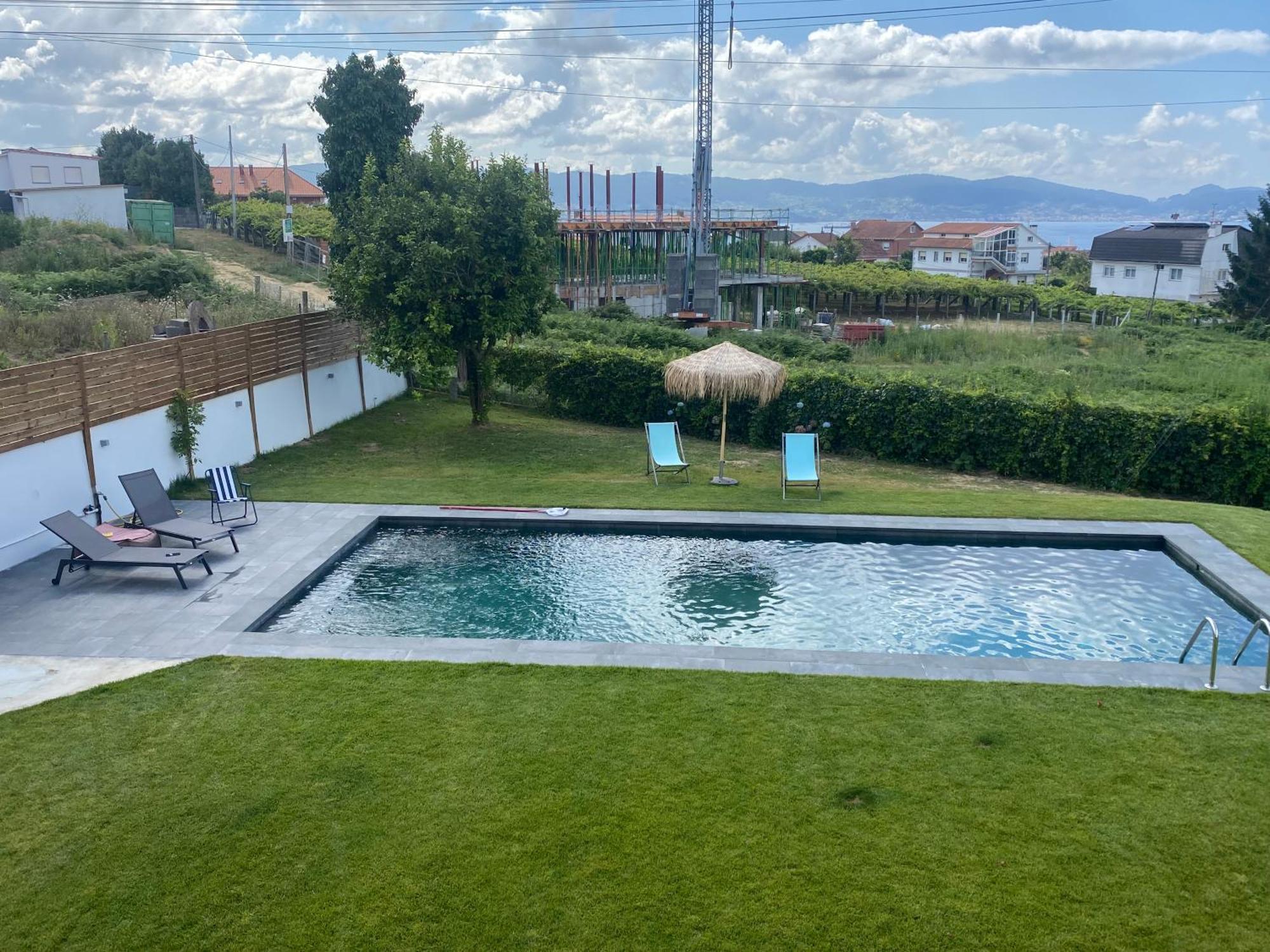 Сasa de vacaciones Casa Grande Piscina En Sanxenxo
