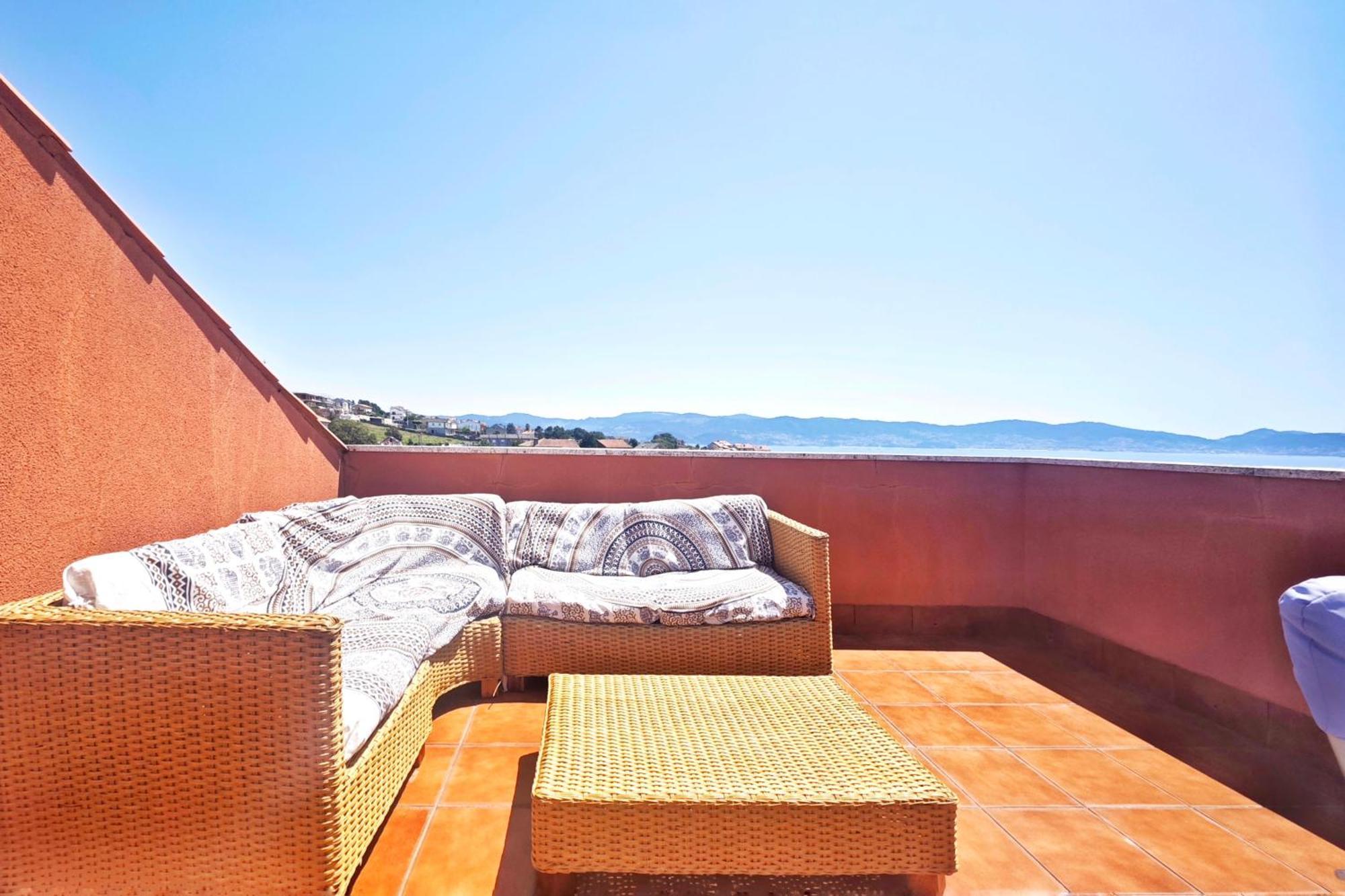 Apartamento Desconectaengalicia Atico Miraflores 2 Con Piscina En Sanxenxo