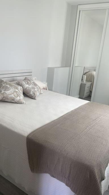 Apartamento Silgar Primera Linea *