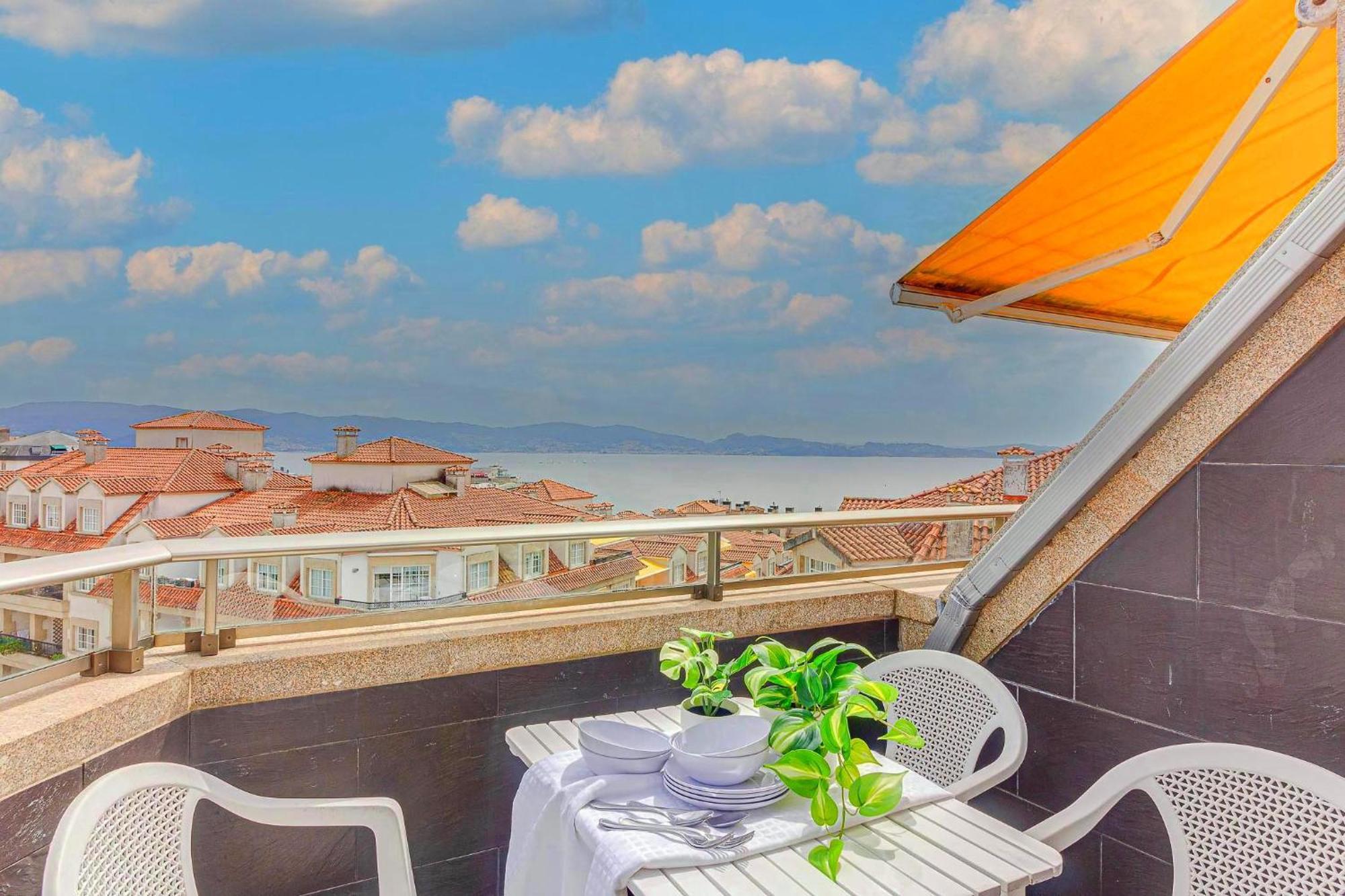 Ocean View Penthouse * Sanxenxo
