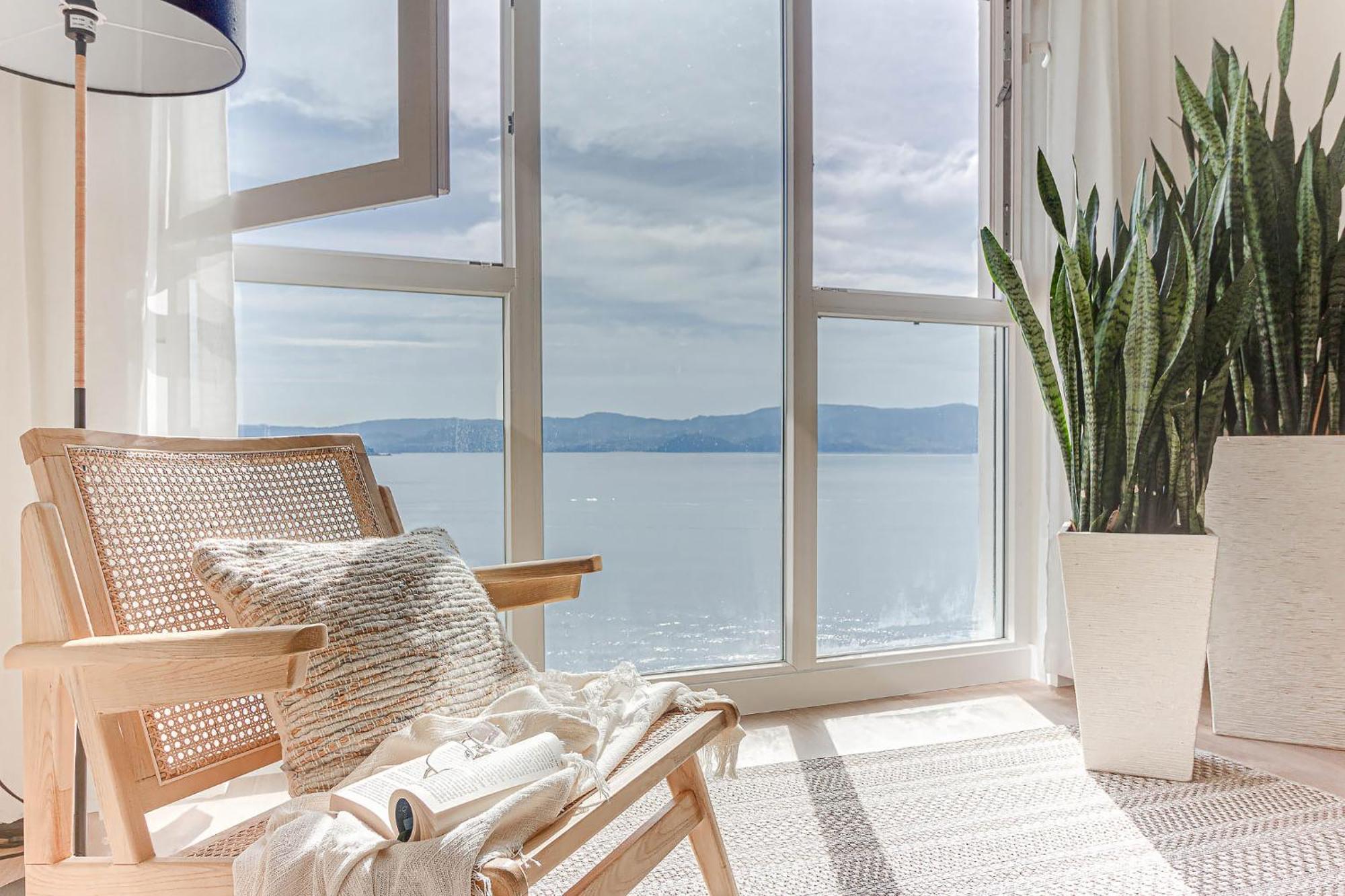 Blue Ocean Deluxe Apartment