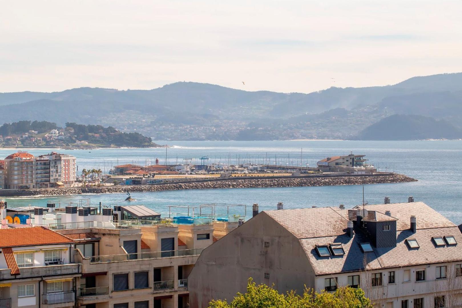Apartamento Sanxenxo, 1 Hab Con Vistas Al Mar, Piscina, Garaje Y A 150 Mts De La Playa Silgar *