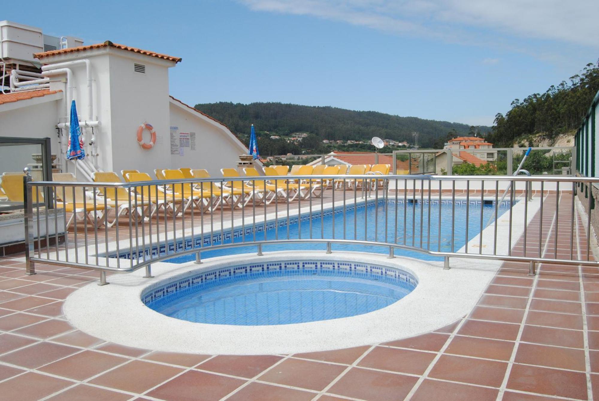 Hotel Riveiro 2*
