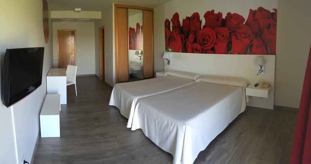 Hotel Santome 2*