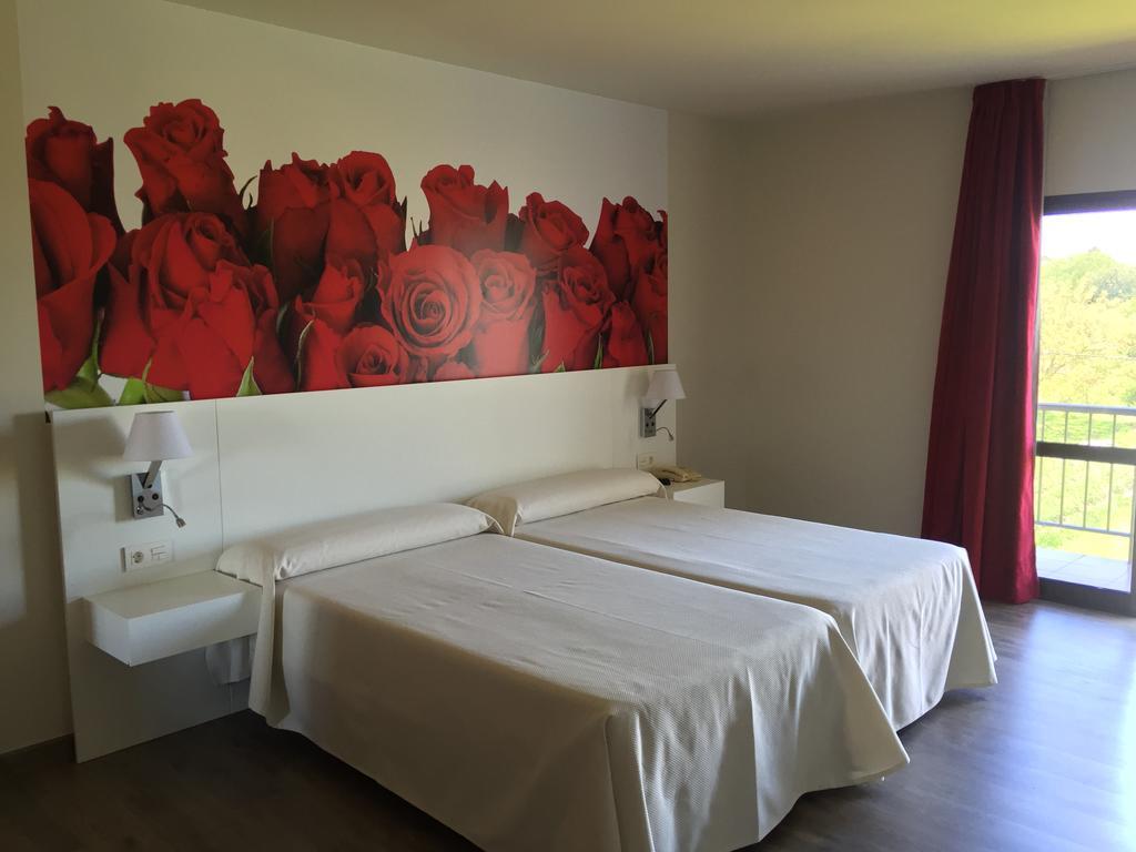 Hotel Santome 2*
