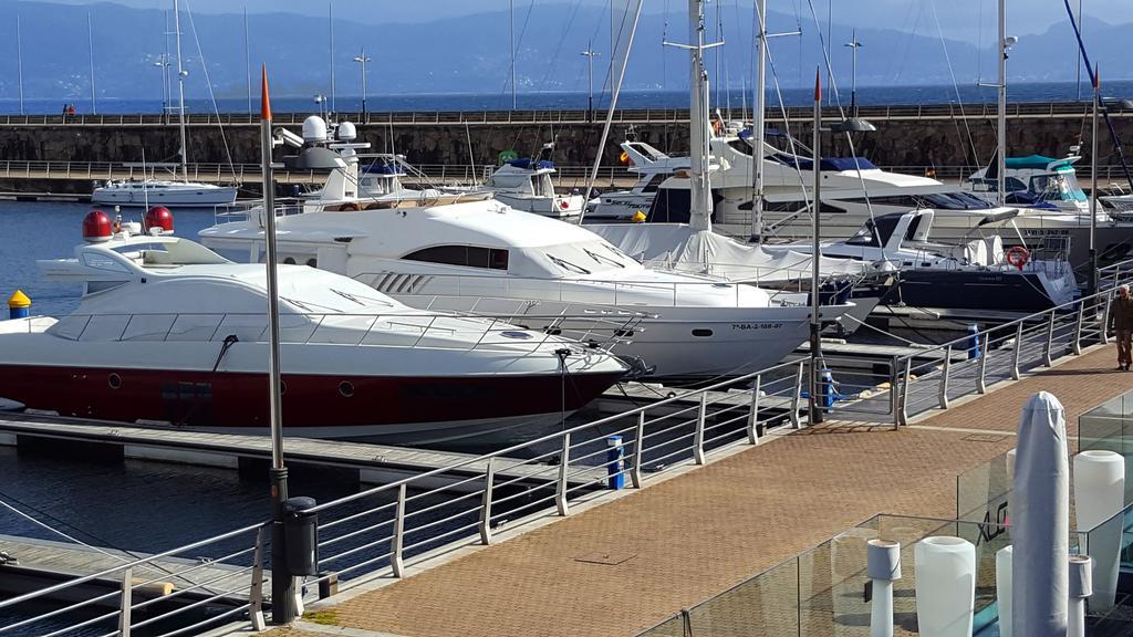 Dos Barcos *