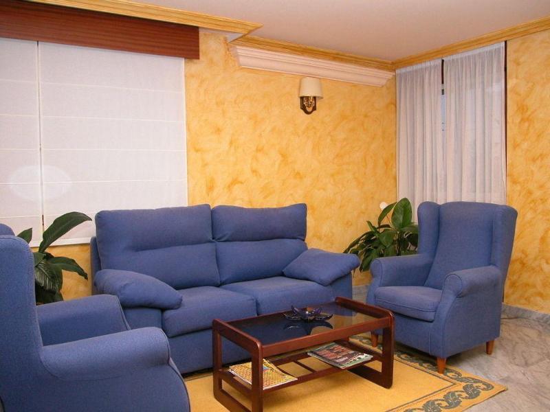 Hotel Mar Azul 2*