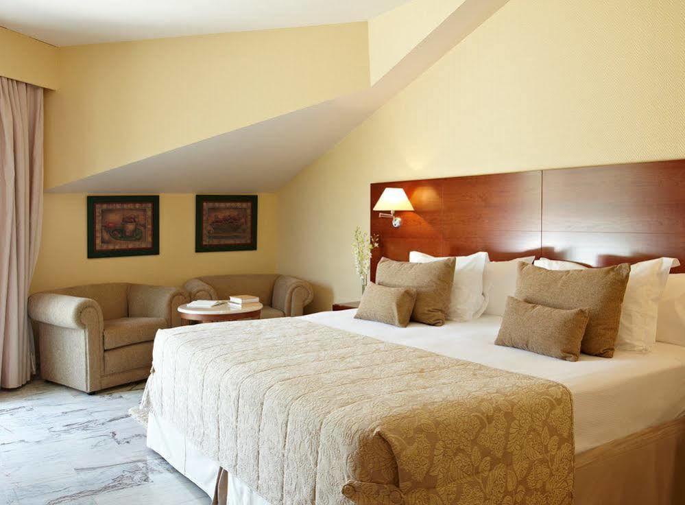 Carlos I Silgar Hotel 4*