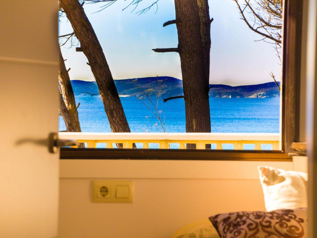 Apartamento Belvilla By Oyo Playa Montalvo Bajo 6 *