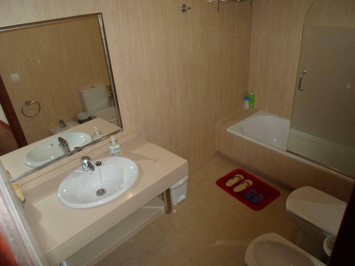 Comodo Apartamento