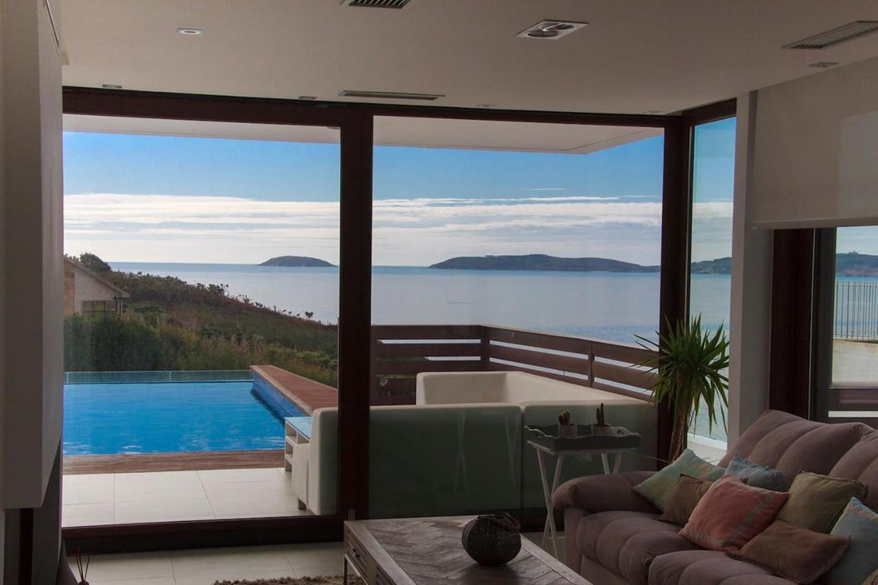 Villa De Diseno Con Impresionantes Vistas Al Mar Sanxenxo